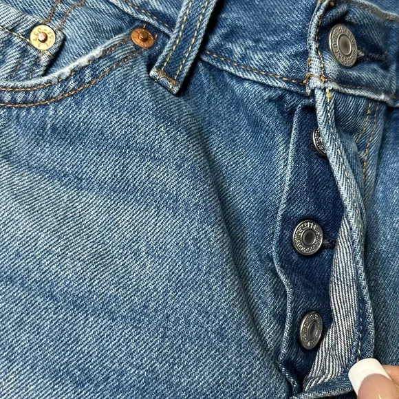 Levi's 501 Denim Shorts - Picture 8 of 15